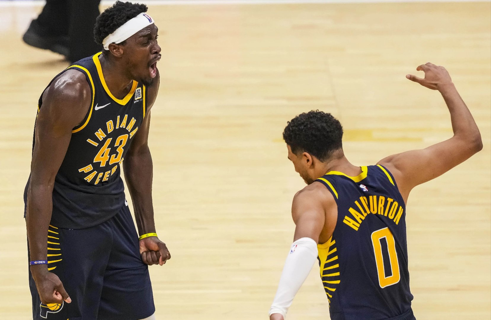 步行者横扫上海队，高诗岩状态火热