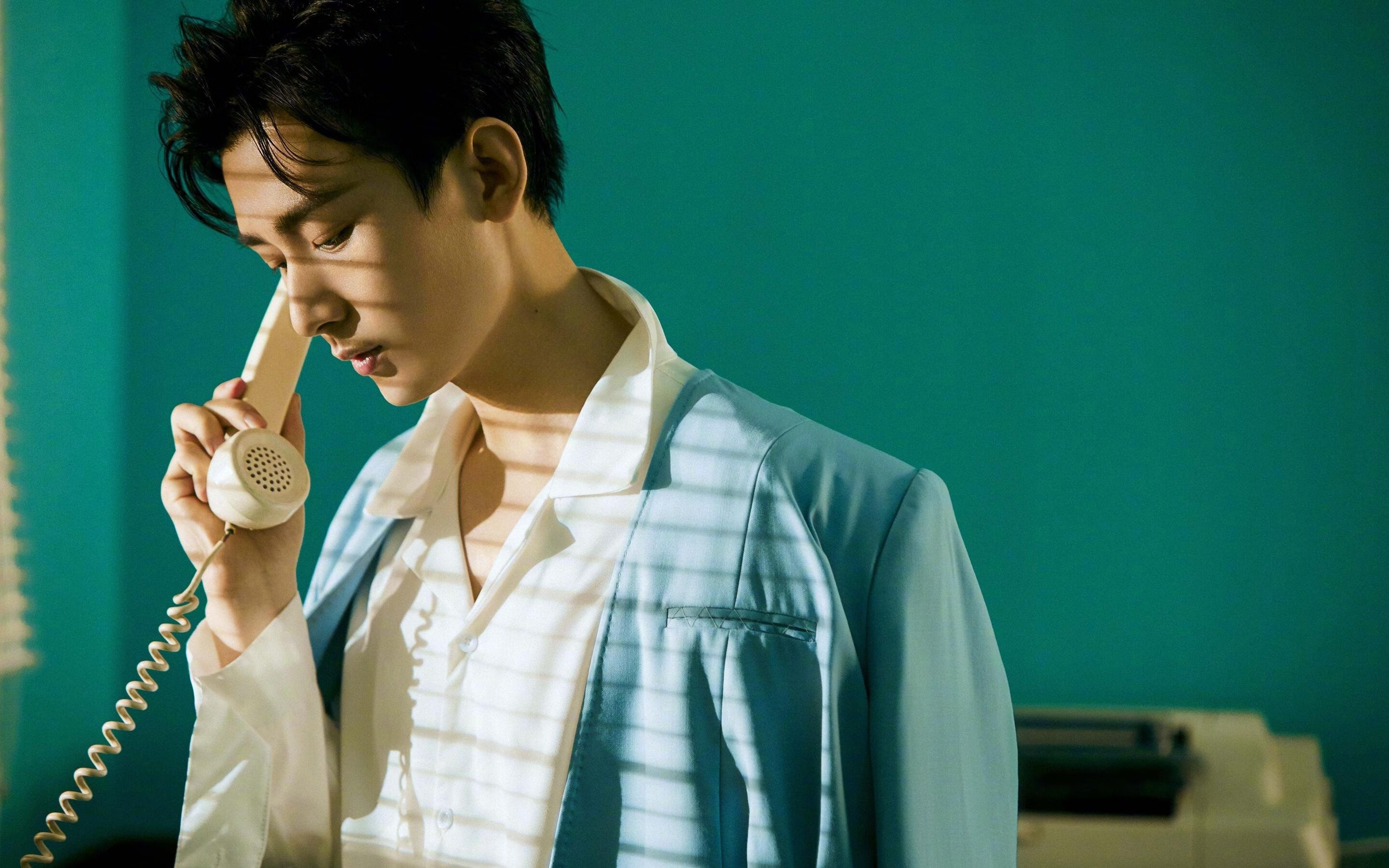 开云体育入口-三种语言，同一战局